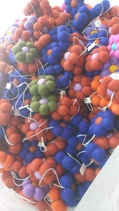 Số Lượng Lớn Vui Handmade Quyến Rũ Có Mùi Treo Hạt Hương Thơm Khuếch Tán Cảm Thấy Quả Bóng Dây Xe Làm Mát Không Khí Cho Nhà Và Xe - Product Image 5