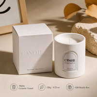 Bougie parfumée en céramique blanche en gros, faite à la main, 120g, bougie cadeau avec emballage personnalisé