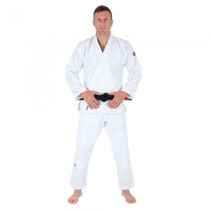 Traje de Karate Blanco Unisex de Alta Calidad con Cinturón, Material de Poliéster/Algodón, Uniforme de Entrenamiento Cómodo en Diferentes Colores - Product Image 3