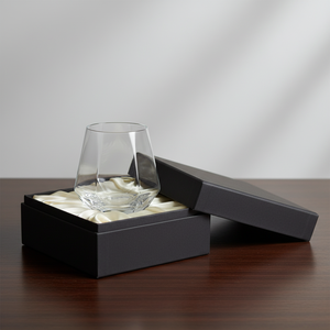 Verre à whisky à l'ancienne de haute qualité, fait à la main, avec un design hexagonal, pour un usage domestique et en restaurant - Product Image 2