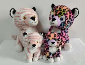 Vente en gros de jouets en <span class=keywords><strong>peluche</strong></span> colorés léopard et tigre rose animaux en <span class=keywords><strong>peluche</strong></span> doux avec des <span class=keywords><strong>yeux</strong></span> brillants pour enfants cadeaux et décoration de chambre - Product Image 3
