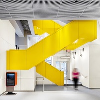 Panneau de décoration de façade de bâtiment moderne en alliage d'aluminium émaillé en porcelaine ignifuge pour villa et hôtel