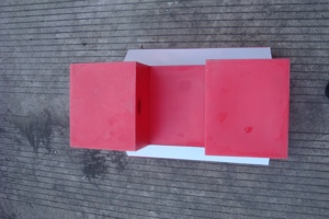 Barriera Stradale DingTian in Plastica Rossa con Pellicola Riflettente per Costruzioni Stradali e Controllo del Traffico - Product Image 3