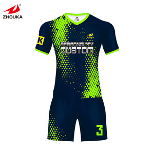 Novelty 2019; wholesale; children's football uniform sublimation football uniform knitwear football uniform custom made - Product Image 2