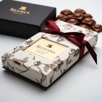 Boîtes d'emballage carrées vides en carton ondulé recyclable pour fruits secs, chocolats, cadeaux de fêtes, mini pralines, boîte à chocolat