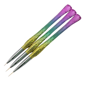 Pinceau liner en nylon Golden Mermaid Handle pour nail art, stylo de gravure dégradé pour dessin de fleurs et peinture au gel - Product Image 1