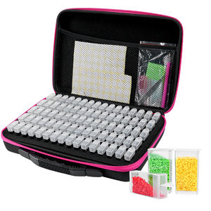 Vente flash : Boîte <span class=keywords><strong>de</strong></span> <span class=keywords><strong>rangement</strong></span> pour peinture au <span class=keywords><strong>diamant</strong></span> avec 80 flacons carrés, kit d'outils <span class=keywords><strong>de</strong></span> <span class=keywords><strong>broderie</strong></span> au <span class=keywords><strong>diamant</strong></span>, étui <span class=keywords><strong>de</strong></span> transport avec fermeture éclair - Product Image 1