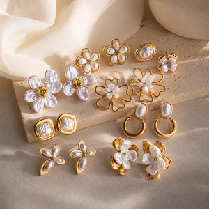 Bijoux de mode, boucles d'oreilles clous en acier inoxydable plaqué or 18 carats, forme carrée, ovale, navette, perle, fleur en plexiglas - Product Image 1