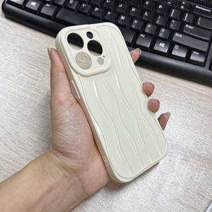 Coque Souple en TPU à Design Courbé pour iPhone 17 16 15 14 13 12 11 Pro Max, Protection Intégrale de l'Objectif, Personnalisée - Product Image 4