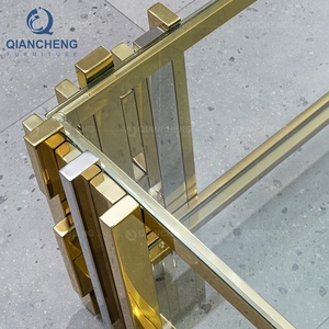 QIANCHENG Nhà Cung Cấp Đồ Nội Thất Đồ Nội Thất Sang Trọng Bàn Trung Tâm Gương Bên Bằng Sợi Thủy Tinh Bàn Cà Phê Kính Hiện Đại Màu Vàng - Product Image 3