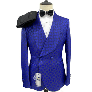 <span class=keywords><strong>Costume</strong></span> de smoking de luxe à double boutonnage à revers châle pour le marié Stock <span class=keywords><strong>costume</strong></span> de mariage pour hommes <span class=keywords><strong>costume</strong></span> de smoking <span class=keywords><strong>baroque</strong></span> - Product Image 4