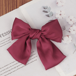 Nouveauté en vente chaude, accessoires pour cheveux pour enfants, pince à cheveux coréenne populaire, grand ruban en satin uni, pince à cheveux pour filles et femmes - Product Image 3