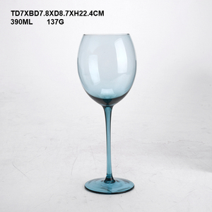 <span class=keywords><strong>Copa</strong></span> transparente soplada a mano <span class=keywords><strong>copa</strong></span> <span class=keywords><strong>de</strong></span> <span class=keywords><strong>vino</strong></span> acanalada con <span class=keywords><strong>boca</strong></span> <span class=keywords><strong>ancha</strong></span> - Product Image 4
