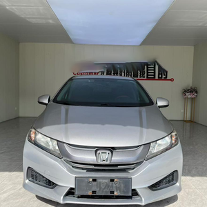Auto Usata <span class=keywords><strong>Honda</strong></span> <span class=keywords><strong>City</strong></span> 2017 Grigio Argento Premium, Veicolo di Seconda Mano per Esportazione - Product Image 1