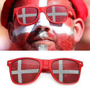 Lunettes de soleil personnalisées à <span class=keywords><strong>prix</strong></span> fabricant, motif drapeau national, pour supporters de football, lunettes de soleil tendance unisexe avec drapeau - Product Image 5