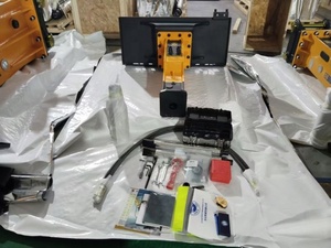 Soosan Merk Glijdende Plaatkop + Sb35 Stille Hamer, Voor Lader - Product Image 6