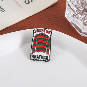 Broche créative de dessin animé, style navetteur, <span class=keywords><strong>pull</strong></span> rayé <span class=keywords><strong>rouge</strong></span> et vert, badge en métal, broche badge <span class=keywords><strong>film</strong></span> et télévision Ghost Street - Product Image 4