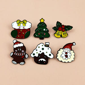 Broches en émail douces pour vêtements, thème Noël : Père Noël, chaussettes de Noël, sapin de Noël, homme en pain d'épices, cloche - Product Image 6
