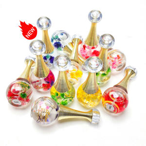 Huile à Cuticules <span class=keywords><strong>de</strong></span> <span class=keywords><strong>Luxe</strong></span> Biologique Naturelle, Personnalisable avec Logo, Infusée <span class=keywords><strong>de</strong></span> Fleurs pour Soin des Ongles et des Orteils - Product Image 4