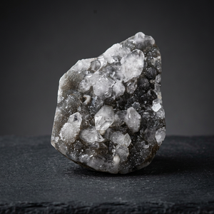 Géodes de calcédoine noire de qualité supérieure, spécimens minéraux naturels pour la décoration intérieure, la présentation aux collectionneurs, les cadeaux et la décoration. - Product Image 5