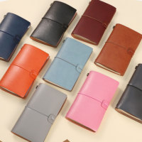 A6 Handgefertigtes PU-Leder Notizbuch Mini Vintage Reisetagebuch Elastisch Gebunden Nachfüllbares Studenten-Tagebuch Mit Reißverschlusstasche Planer