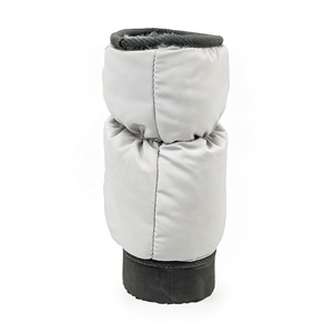 YL-26152 Waterproof <strong>Classic</strong> Mini <strong>Platform</strong> Women's Puffer Snow Boots for Ladies Winter Outdoor Streetwear ODM/OEM - Product Image 3