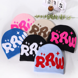 Bonnet unisexe en acrylique jacquard style urbain, motif lettres rétro, tricoté, pour l'hiver, vente en gros, service d'étiquetage privé - Product Image 1