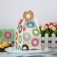 Boîte à gâteaux de style européen, nouvelle boîte à donuts, boîte à macarons, emballage pour pâtisserie, sac de transport, boîte à gâteaux à porter à la main