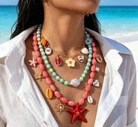 Collier à breloques côtières 3 couches de perles, fabrication OEM/ODM de bijoux fantaisie, perles en résine rose, pendentifs émail cœur, étoile de mer, coquillage, soleil