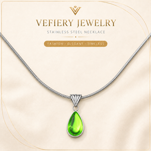 Collier pendentif tendance en forme de goutte d'eau verte en acier inoxydable plaqué or pour femmes - Product Image 1