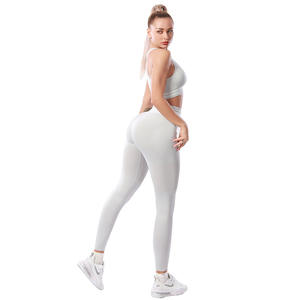 Ensemble de soutien-gorge de sport sans couture et leggings en gros – Tenue de sport anti-humidité pour femme - Product Image 5