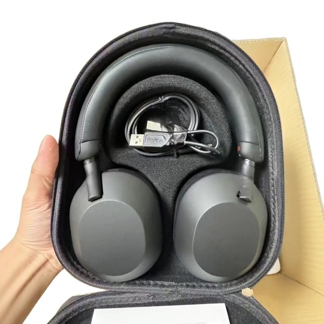 Cross-border M5 Over-ear for 5.0 Headphones Sports Use ANC Noise Reduction Touch Control Wireless Call Custom Fit