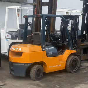 Montacargas Diésel Usado de 2.5/3/3.5/4/5/7/10/15/16/25/30 Toneladas Toyota/TCM/KOMATSU 7FD35 con Tres Controles Maestros en Venta en Shanghái - Product Image 1