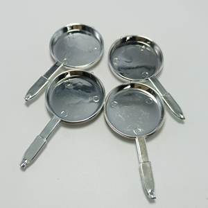 CHENXI 500 piezas de juguetes de sartén miniatura plateada personalizados para juego de simulación, decoración de cocina para casa de muñecas, material para hacer colgantes - Product Image 3