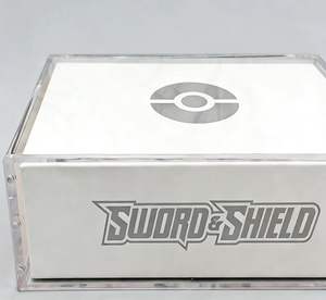 Estuche Acrílico Moderno con Protección UV del 99% Personalizado para TCG Sword and Shield Charizard Ultra-Premium Collection, Caja con Tapa Magnética Resistente - Product Image 5