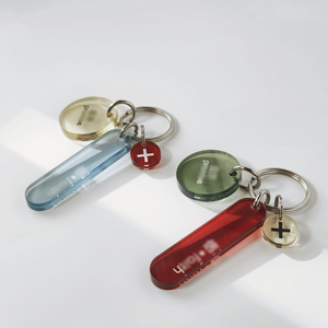 Superficie brillante de primera calidad Impermeable Estilos de moda Orden a granel Llavero acrílico Múltiples diseños Llavero Acrílico - Product Image 1