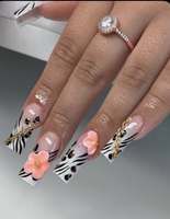 Ongles artificiels longs carrés à couverture complète, motif papillon, fleur rose, breloques chaîne dorée, colle plastique, lot de 10 pièces, tendance