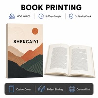 Livre broché personnalisé en papier fantaisie avec estampage à chaud, dorure et bords colorés – Édition professionnelle