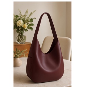 Premium Quality Genuine Leather Shoulder <b>Bag</b> For Women With <b>Multi</b> <b>Compartment</b> Storage And Smart Design Available For Sale - Product Image 1