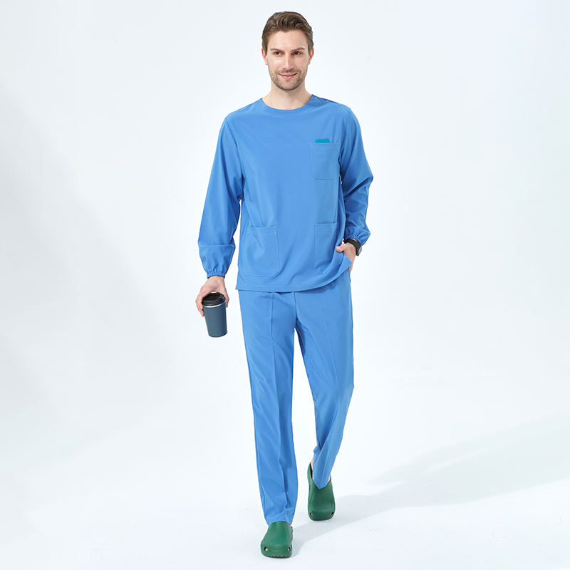 เสื้อแขนยาวสีฟ้า Ceil