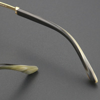 Montures de lunettes en titane pur pour hommes, design plein cadre, corne de buffle naturelle, lunettes sophistiquées style affaires, grandes montures dorées