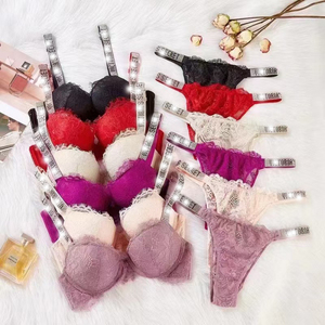 ชุดชั้นในเซ็กซี่สไตล์วิคตอเรียสำหรับผู้หญิง พร้อมลายปักดอกไม้ 3 มิติ ผ้าลูกไม้ระบาย บราดีไซน์บางเบา ระบายอากาศได้ดี เป็นมิตรต่อสิ่งแวดล้อม - Product Image 1