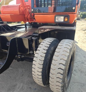 รถขุด Doosan DH150W-7 มือสอง 15 ตัน ประสิทธิภาพสูง ยอดขายดี เหมาะสำหรับการใช้งานระยะยาว ราคาประหยัด - Product Image 5