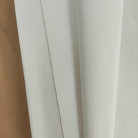 Papier vierge blanc pour marqueurs/papier journal pour la découpe de patrons de vêtements