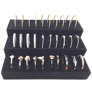 Vàng Và Bạc Trang Sức <span class=keywords><strong>Showcase</strong></span> Ice Flannel Tấm Với Hình Thang Đứng Thanh Lịch Cửa Hàng Hiển Thị Cho Nhẫn Và Vòng Đeo Tay - Product Image 3