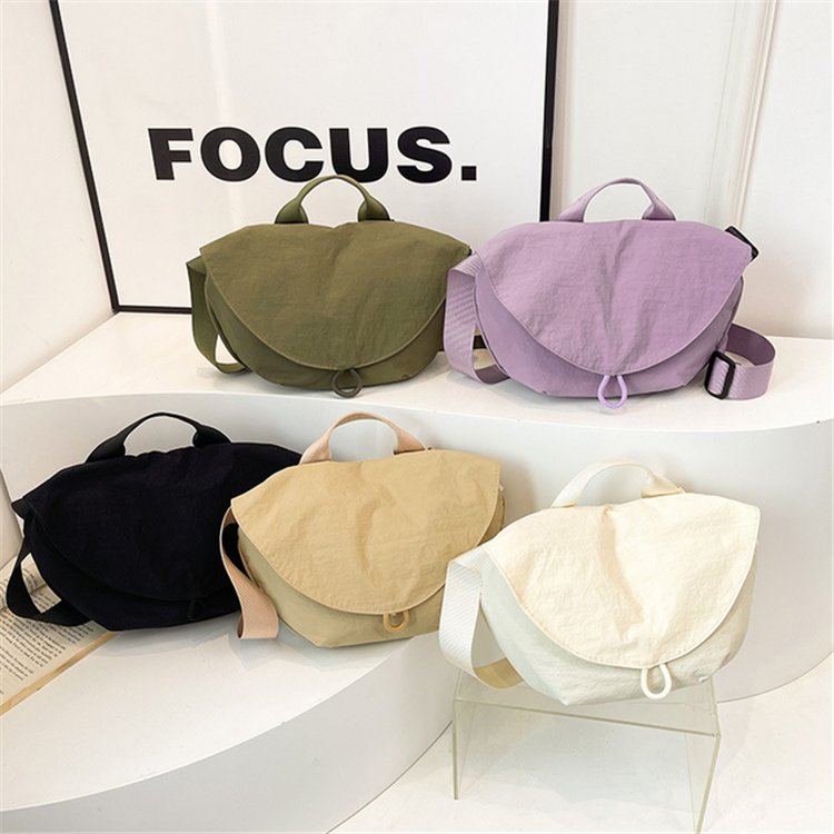 Waterproof Nylon Fanny Pack Chest Bag