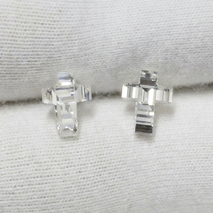 Diamante Sintético en Forma de Cruz, Diamante Cultivado en Laboratorio CVD, Cortes Especiales, Certificado IGI, Joyería Personalizada - Product Image 1