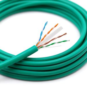 Câble Ethernet Cat6a U/UTP intérieur haute vitesse CMX CMR CMP 1000FT 305 mètres avec gaine en PVC 23AWG pour utilisation en réseau électrique - Product Image 4