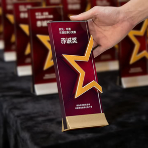 Trofeo de Cristal y Metal de Alta Gama Personalizado para Premio al Empleado Creativo Destacado en Reunión Anual Corporativa - Product Image 3