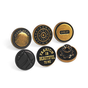 KUNSHUO-Chaqueta de zamak con remaches y aleación de mezclilla con logotipo personalizado de fábrica de botones - Product Image 3